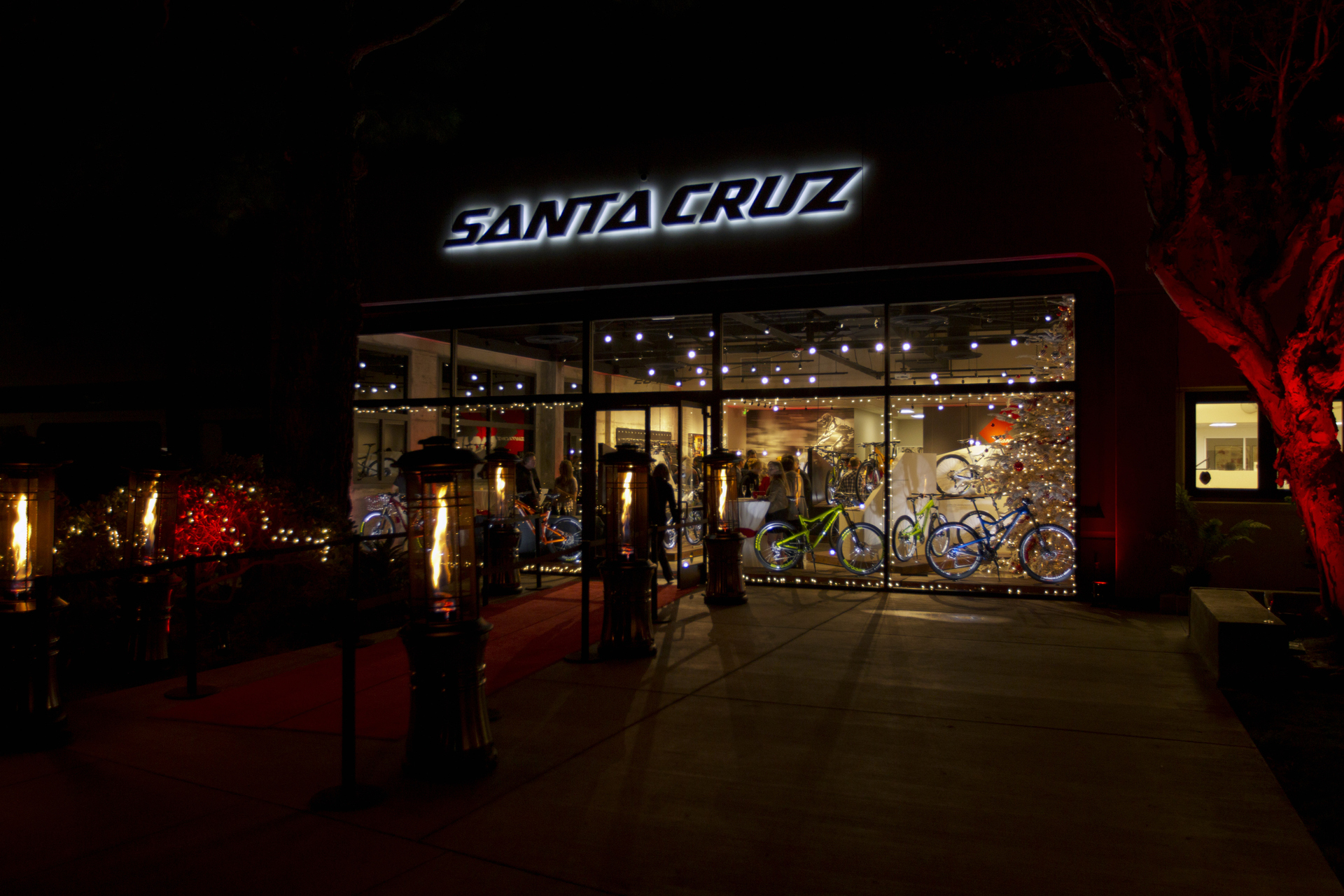 santa cruz bikes shop